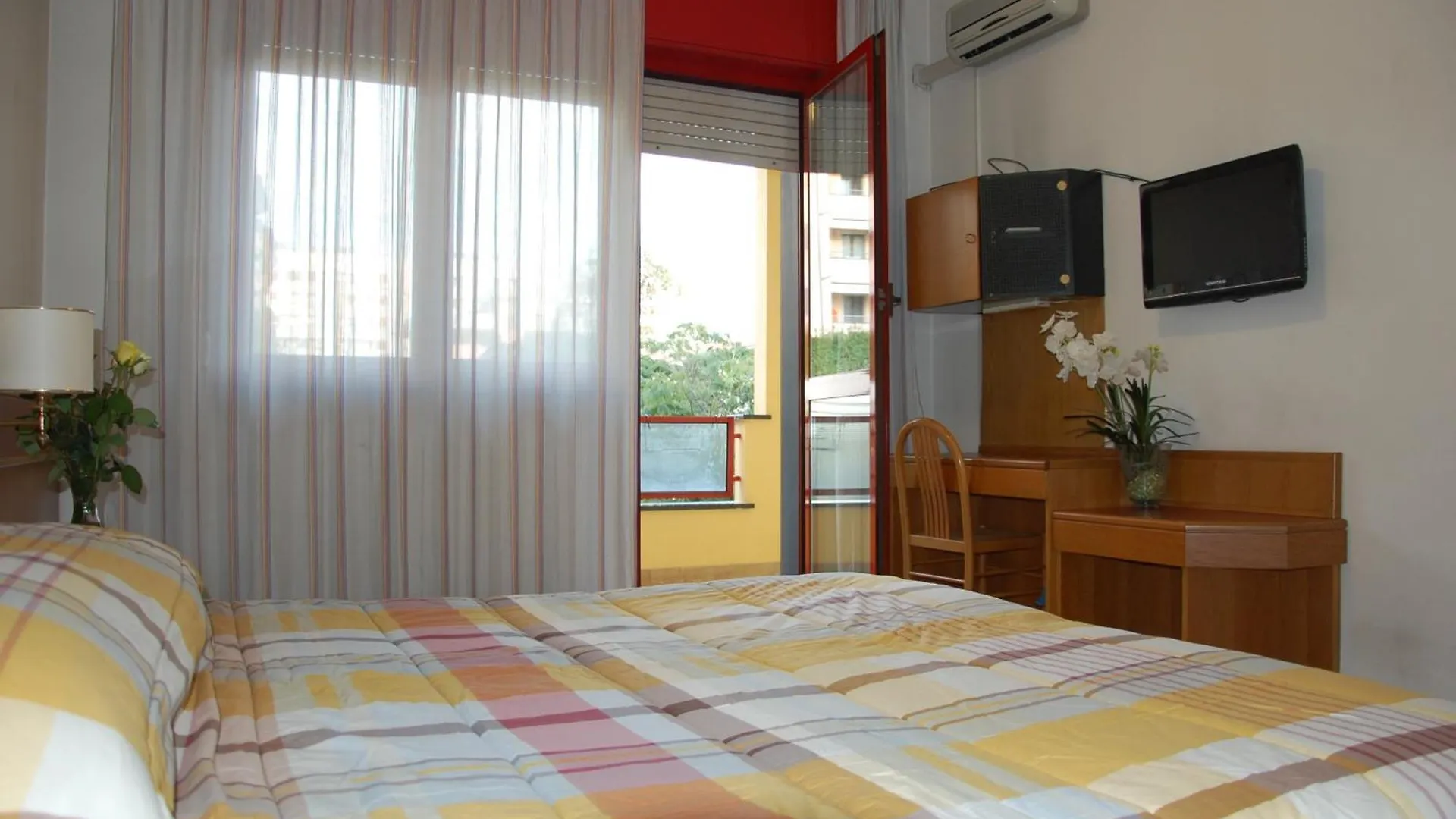 Albergo Ristorante Del Ponte Cusano Milanino 2*,  Italy